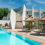 Szálloda Novotel Motte Golf