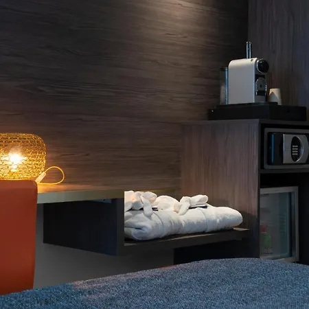 Novotel Motte Golf Hotel