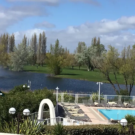 Novotel Motte Golf Otel