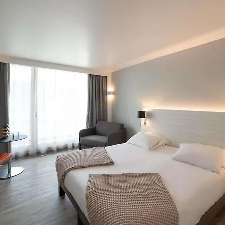 Novotel Motte Golf 호텔 라그랑모트