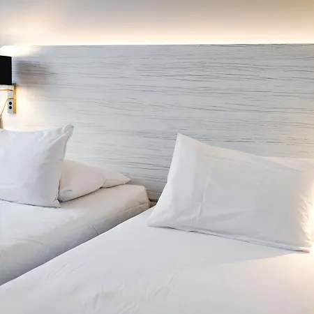 Novotel Motte Golf 4*
