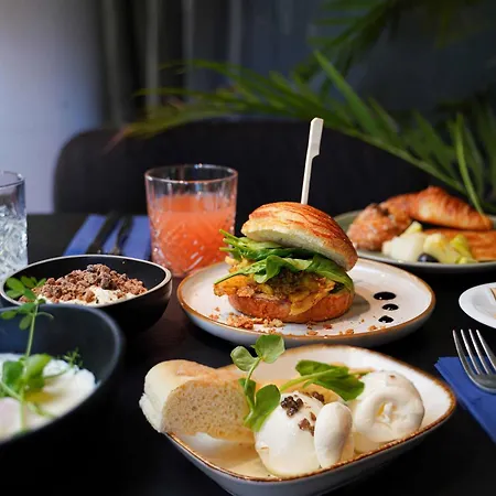 호텔 Novotel Motte Golf 라그랑모트