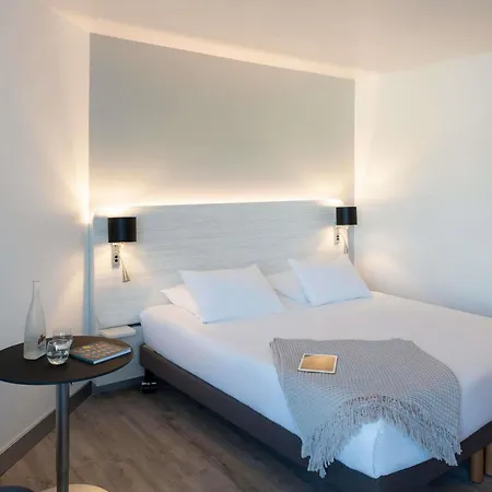Hotel Novotel Motte Golf 4*
