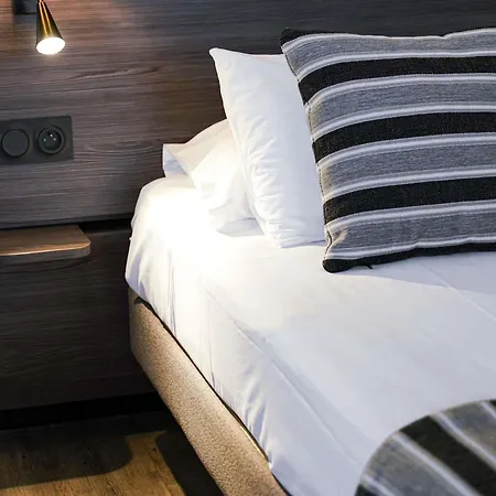 Novotel Motte Golf 4*