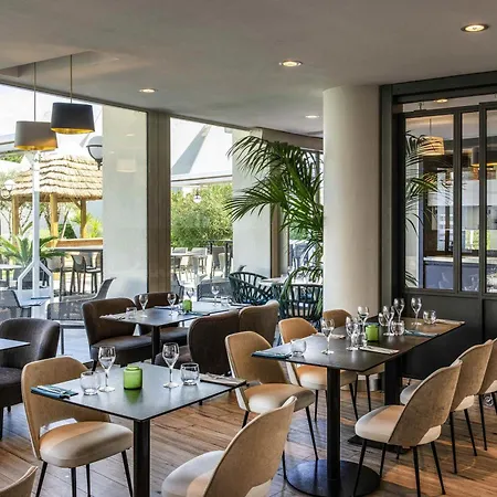 Hotel Novotel Motte Golf 4*