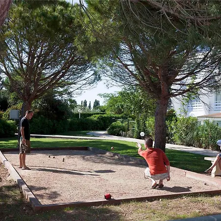 Novotel Motte Golf 4*