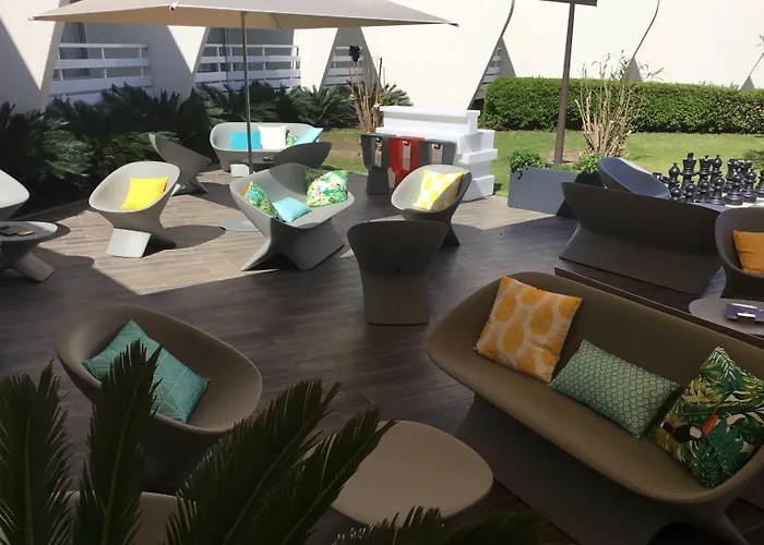 Отель Novotel Motte Golf 4*