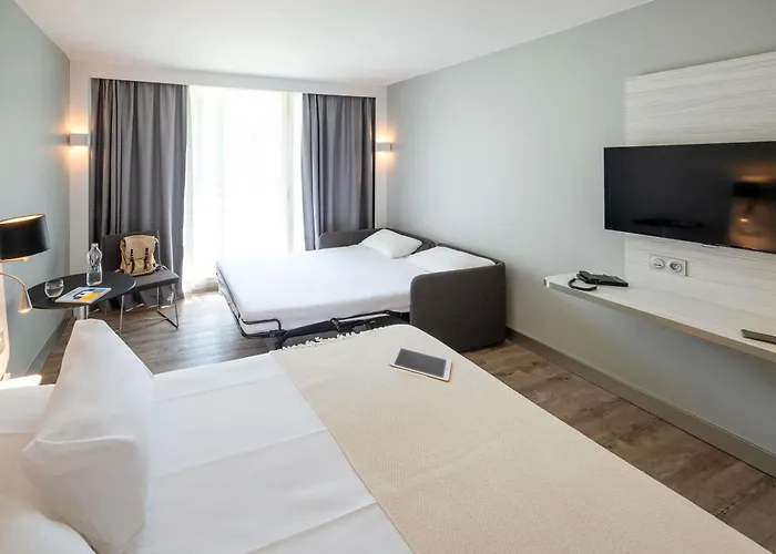 Novotel Motte Golf 4* Ла-Гранд-Мот