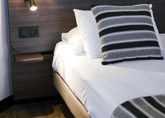 Отель Novotel Motte Golf 4*